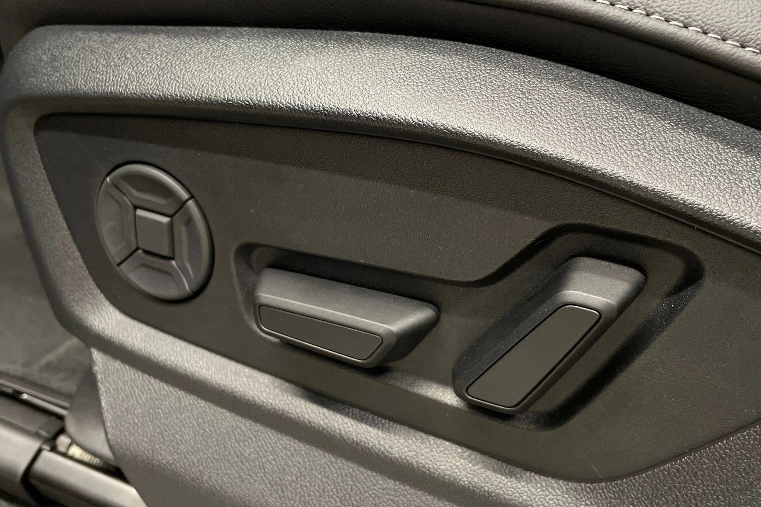 met. ruskea (beige) Audi Q7 2026 kuva 12.