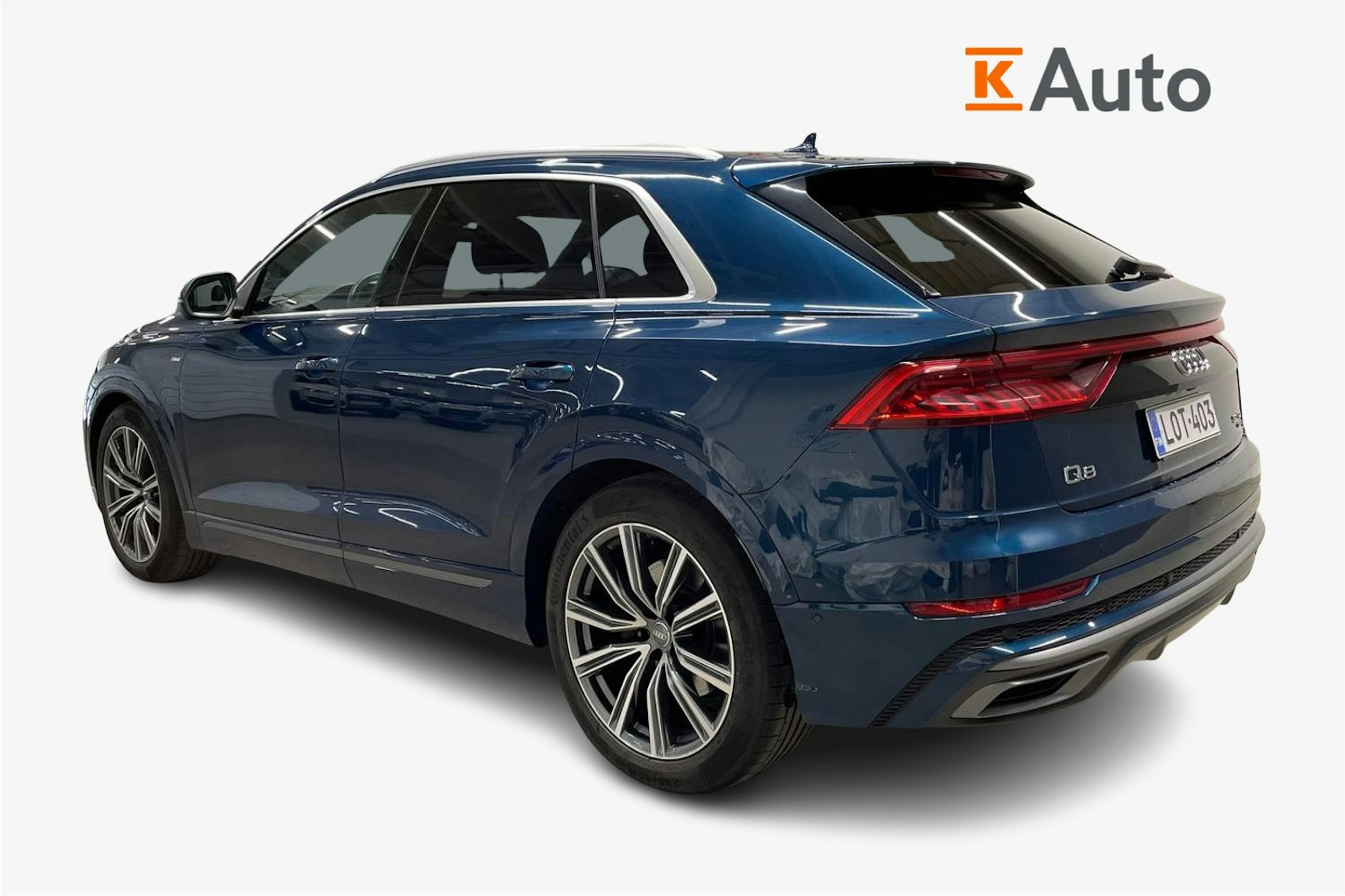 Sininen Audi Q8 2018 kuva 2.