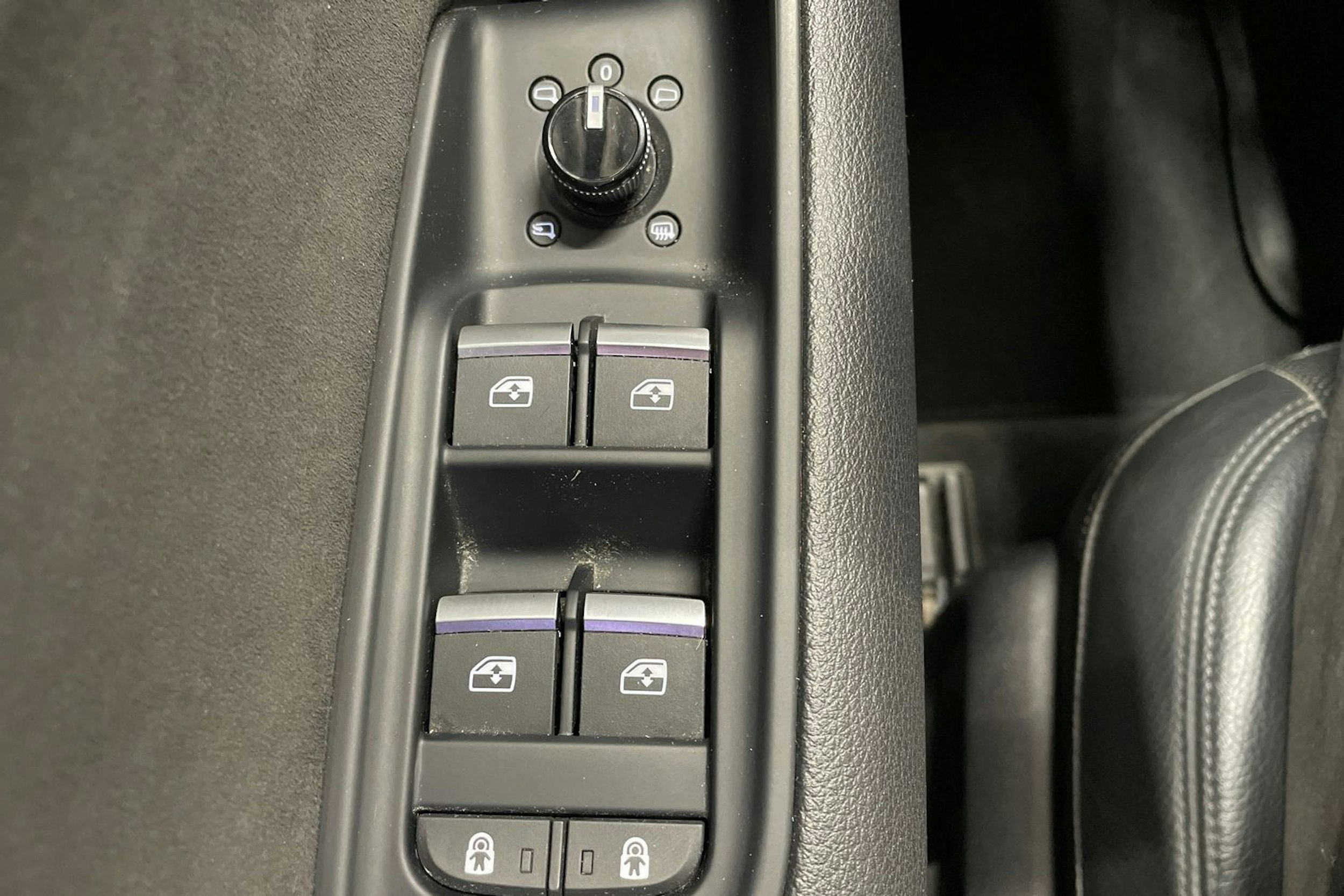 musta Audi Q8 2019 kuva 24.