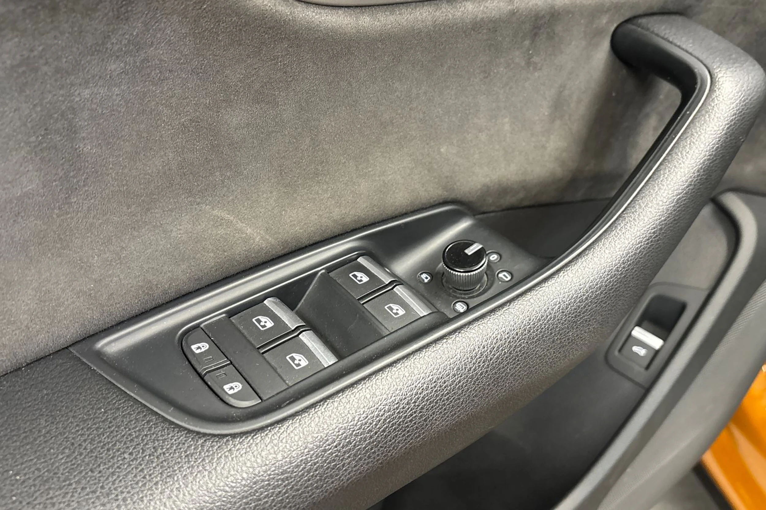 sininen Audi Q8 2019 kuva 20.