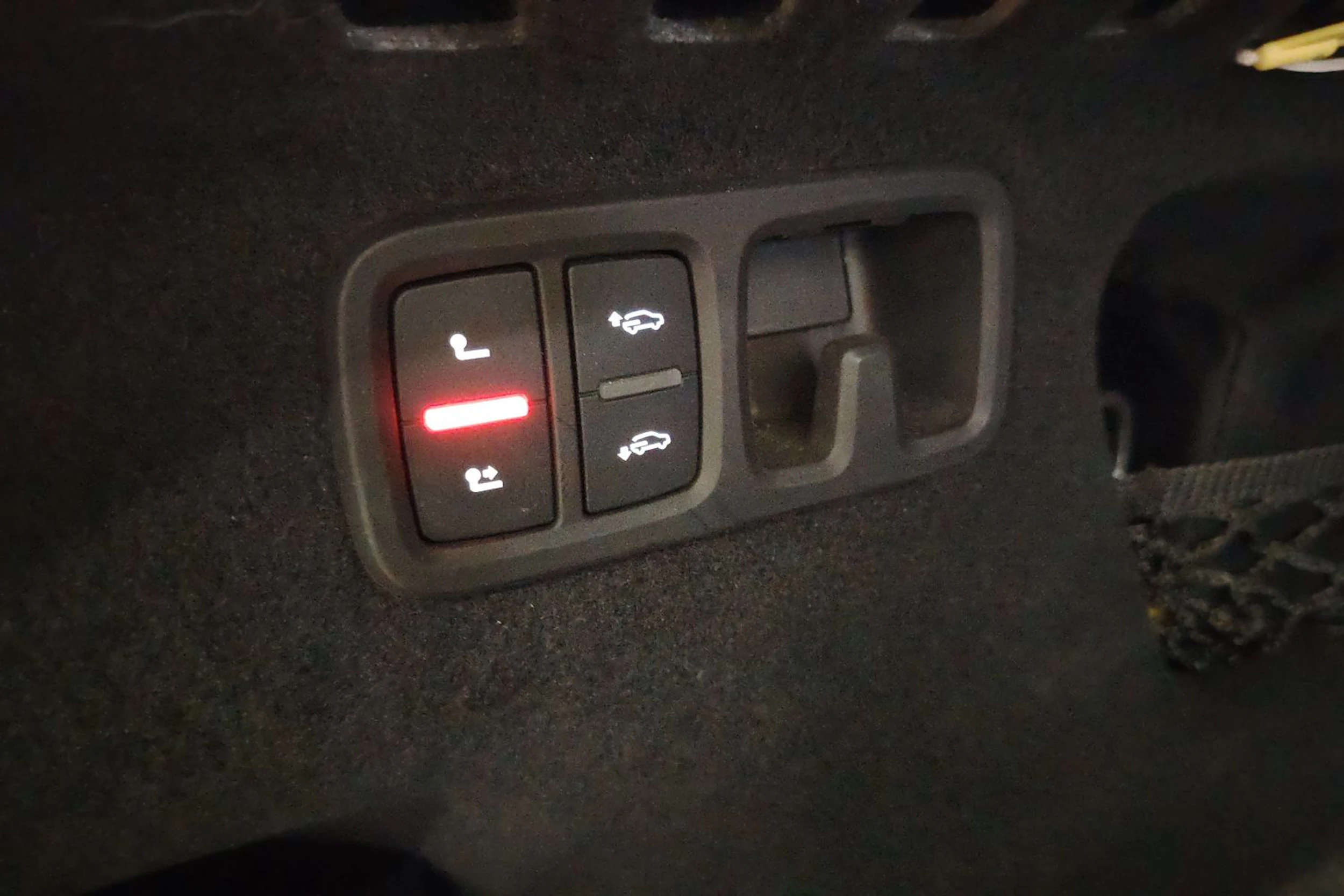 Musta Audi Q8 2021 kuva 15.