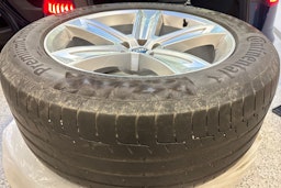 sininen Audi Q8 2021 kuva 15.