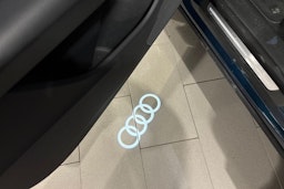 sininen Audi Q8 2021 kuva 29.