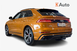 sininen Audi Q8 2021 kuva 2.
