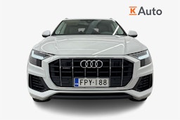 valkoinen Audi Q8 2021 kuva 5.