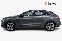 Harmaa Audi Q8 2021 kuva 6.