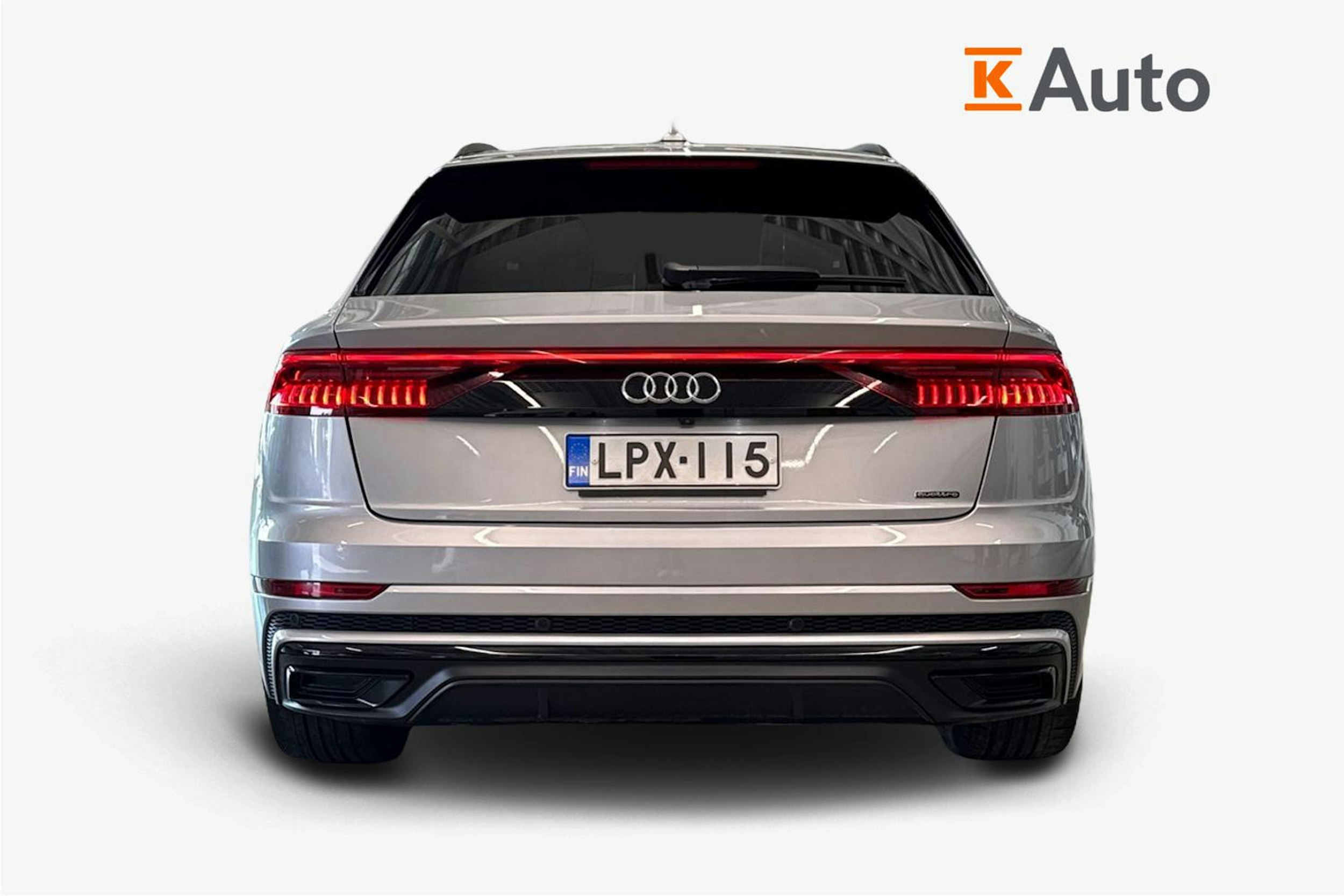 hopea Audi Q8 2021 kuva 3.