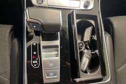 met. harmaa Audi Q8 2021 kuva 20.