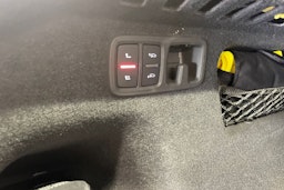 met. harmaa Audi Q8 2021 kuva 28.