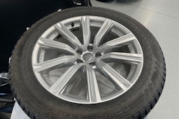 met. harmaa Audi Q8 2021 kuva 30.