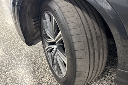 met. harmaa Audi Q8 2021 kuva 45.