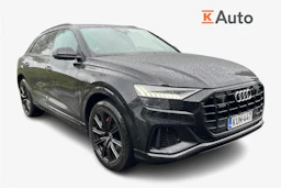 met. musta Audi Q8 2022 kuva 1.