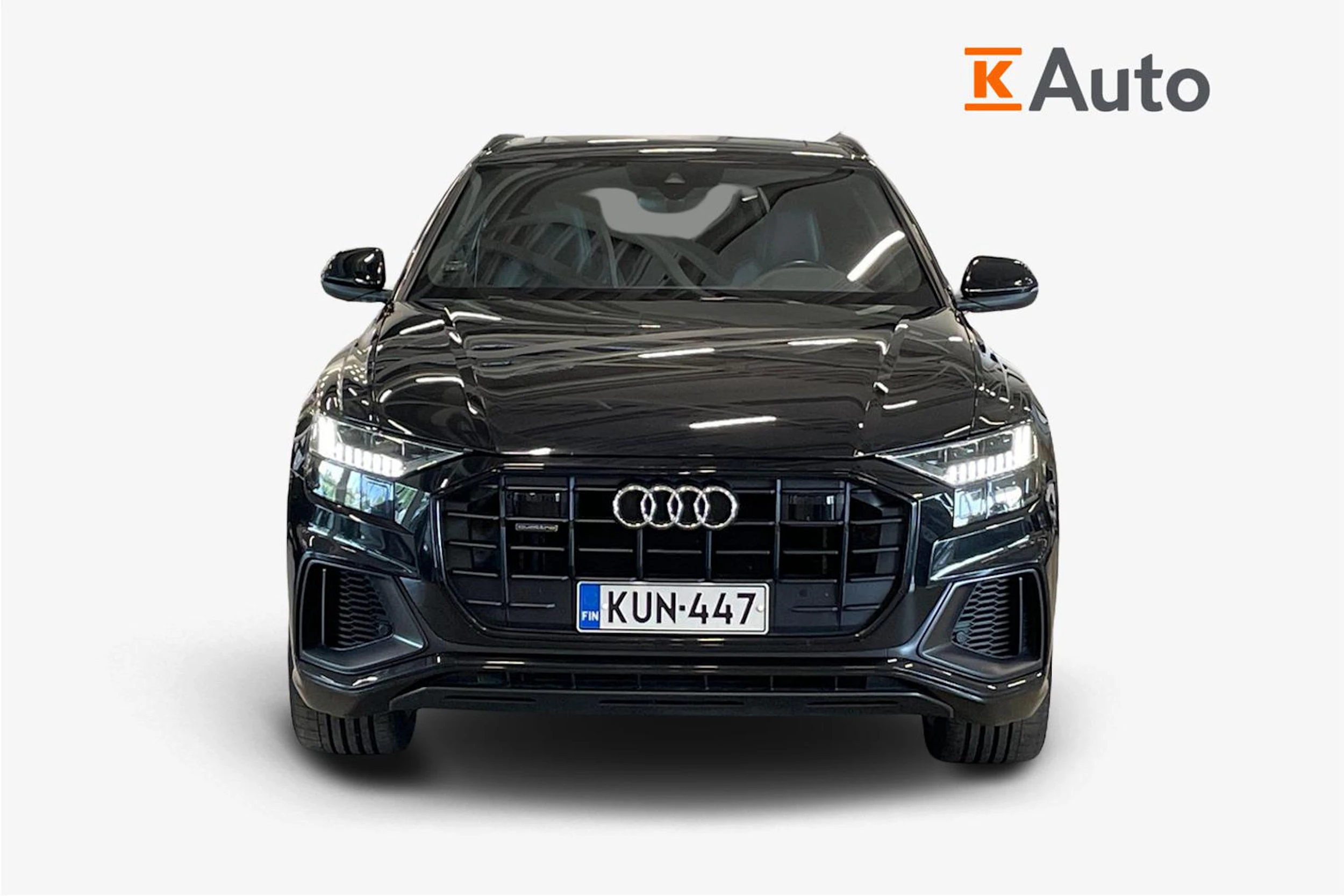 met. musta Audi Q8 2022 kuva 4.