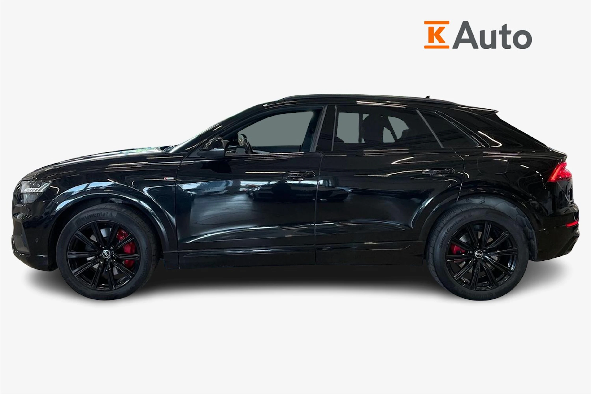 met. musta Audi Q8 2022 kuva 5.