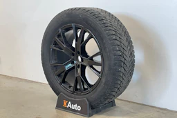 met. musta Audi Q8 2022 kuva 10.