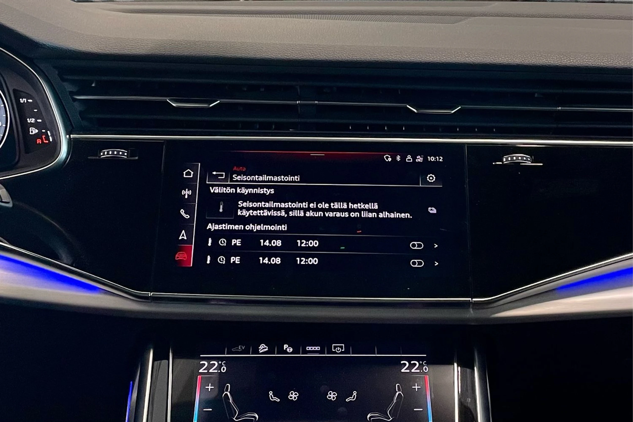 met. musta Audi Q8 2022 kuva 27.