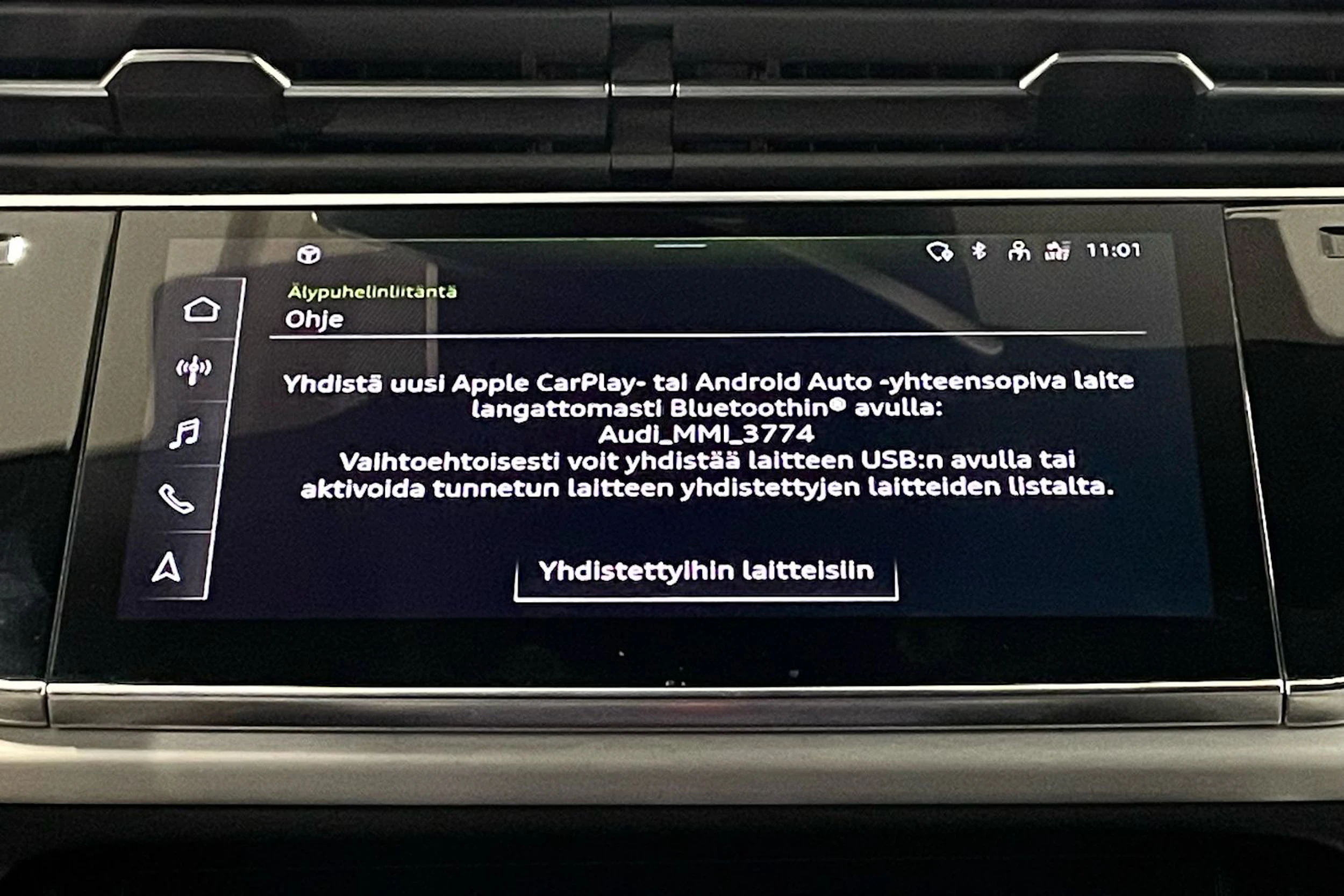 harmaa Audi Q8 2023 kuva 25.