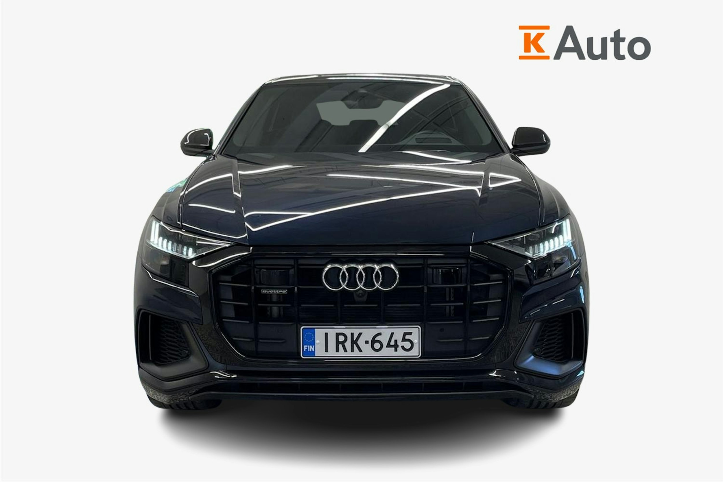 Sininen Audi Q8 2023 kuva 5.