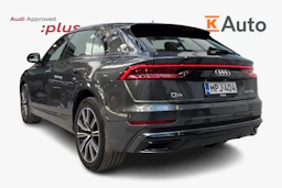harmaa Audi Q8 2023 kuva 2.