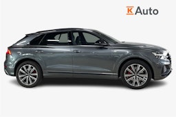 harmaa Audi Q8 2023 kuva 6.