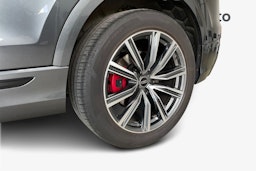 harmaa Audi Q8 2023 kuva 11.