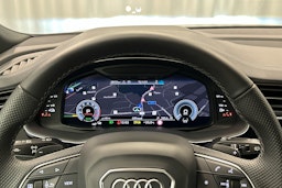 hopea Audi Q8 2024 kuva 12.