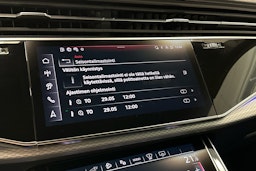 hopea Audi Q8 2024 kuva 17.