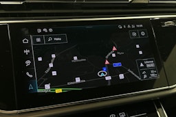 met. musta Audi Q8 2024 kuva 27.