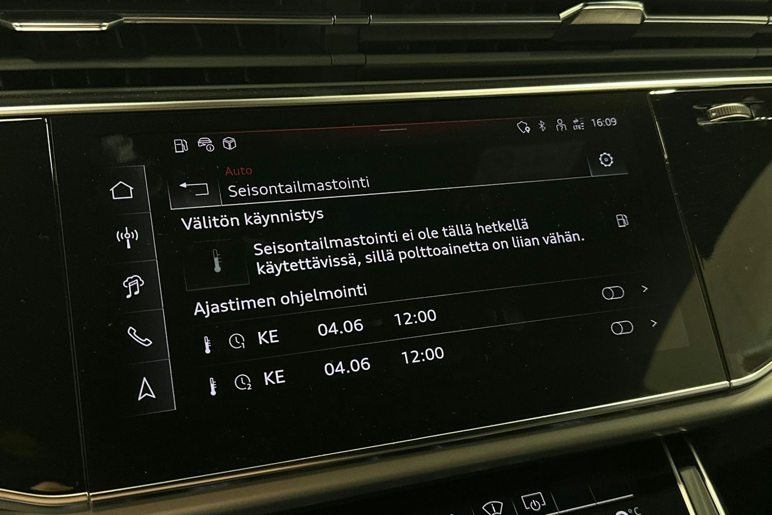 met. musta Audi Q8 2024 kuva 30.