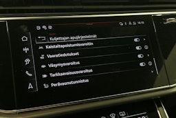 met. musta Audi Q8 2024 kuva 34.