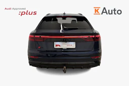 met. sininen Audi Q8 2024 kuva 3.