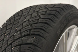 met. sininen Audi Q8 2024 kuva 12.