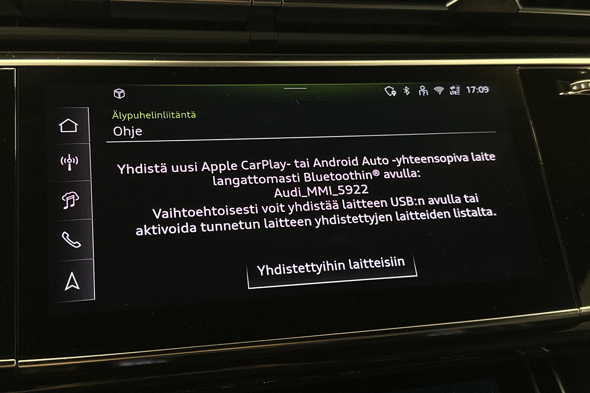 valkoinen Audi Q8 2025 kuva 25.