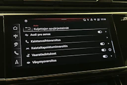 valkoinen Audi Q8 2025 kuva 30.