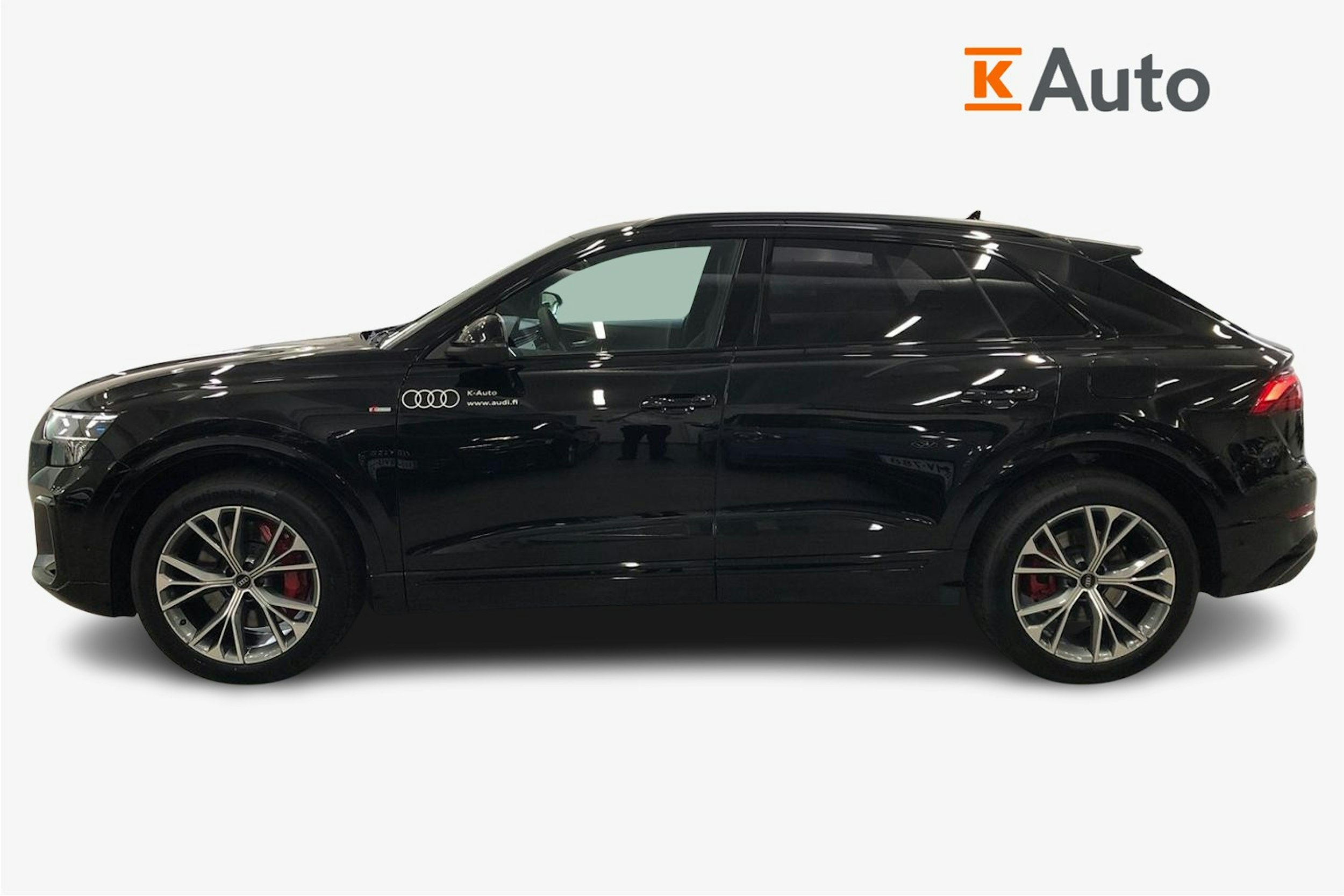 met. musta Audi Q8 2025 kuva 5.