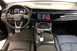 met. musta Audi Q8 2025 kuva 7.