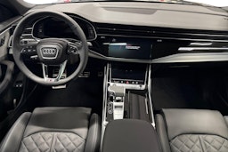 met. musta Audi Q8 2025 kuva 7.