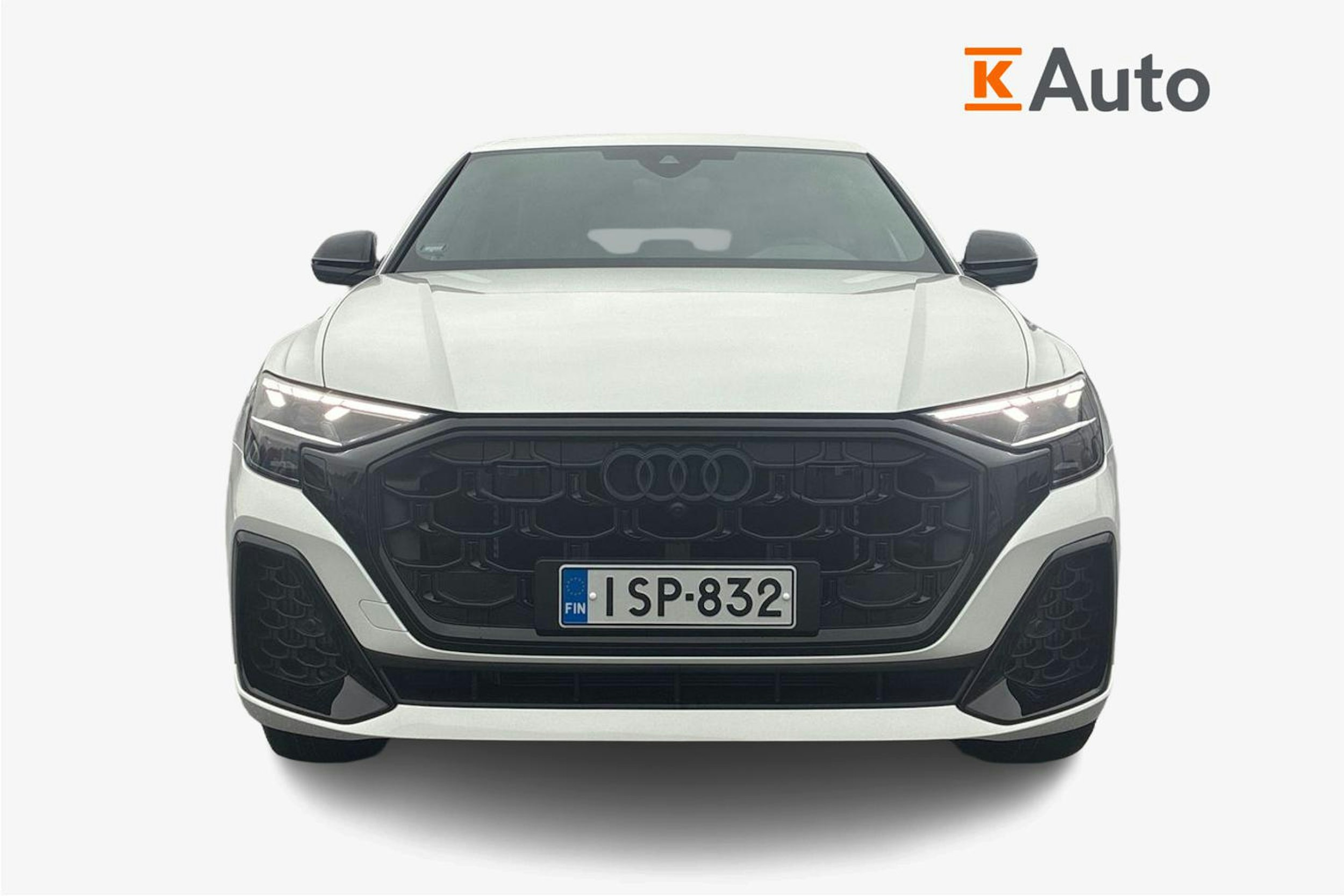 valkoinen Audi Q8 2025 kuva 4.