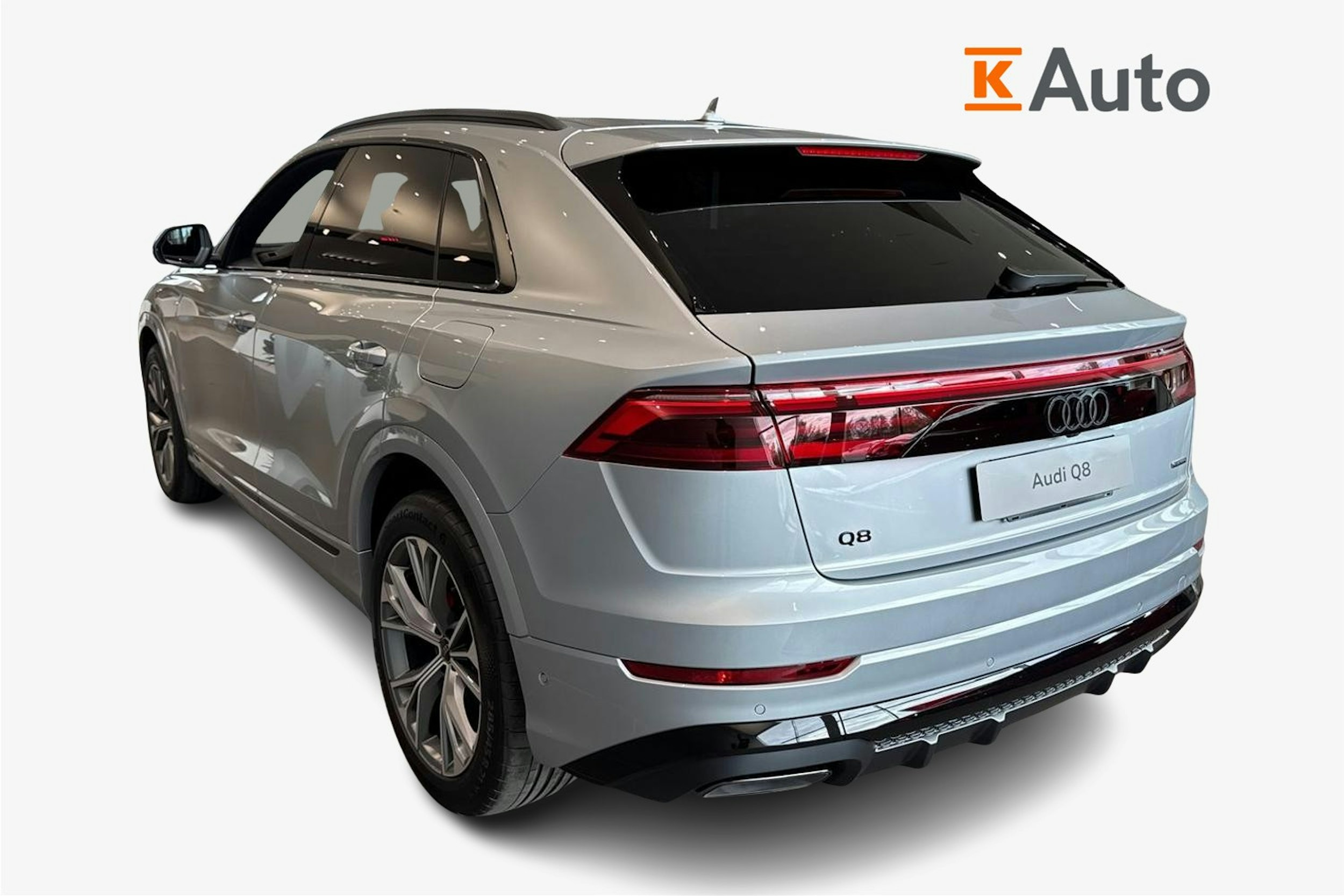 harmaa Audi Q8 2025 kuva 2.