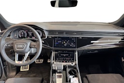 harmaa Audi Q8 2025 kuva 7.
