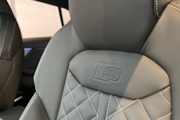 met. harmaa Audi Q8 2025 kuva 13.