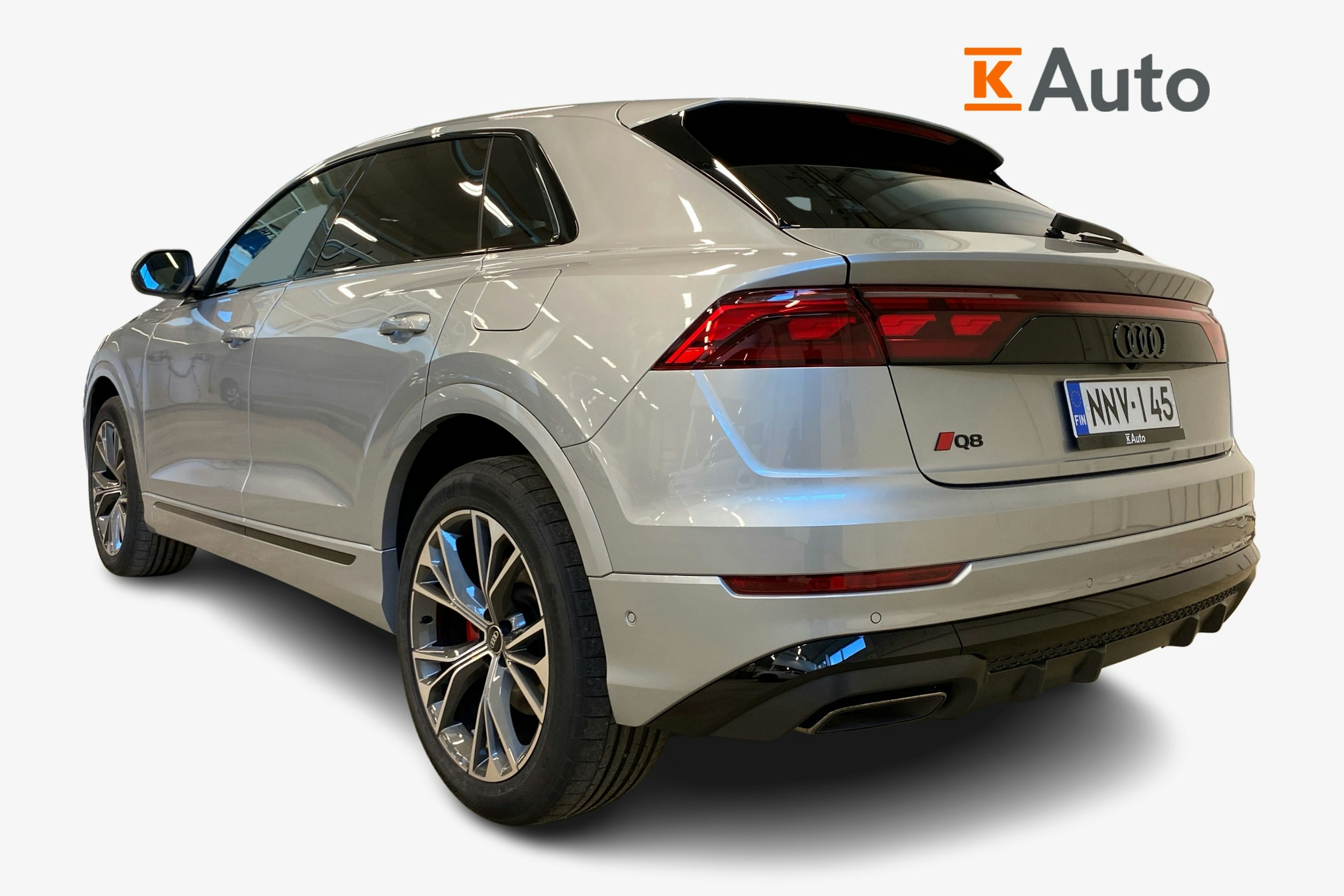 harmaa Audi Q8 2025 kuva 2.
