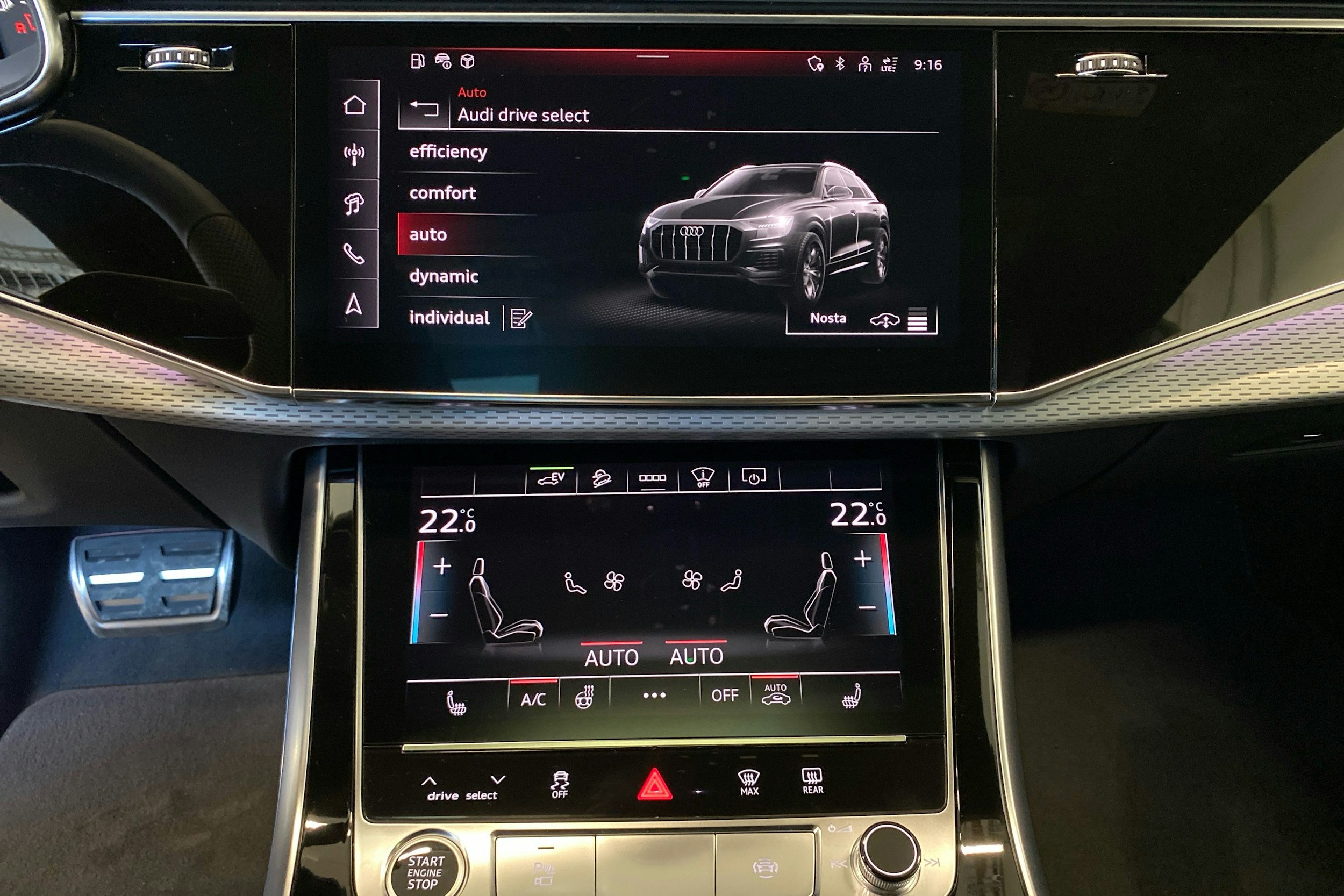 harmaa Audi Q8 2025 kuva 13.