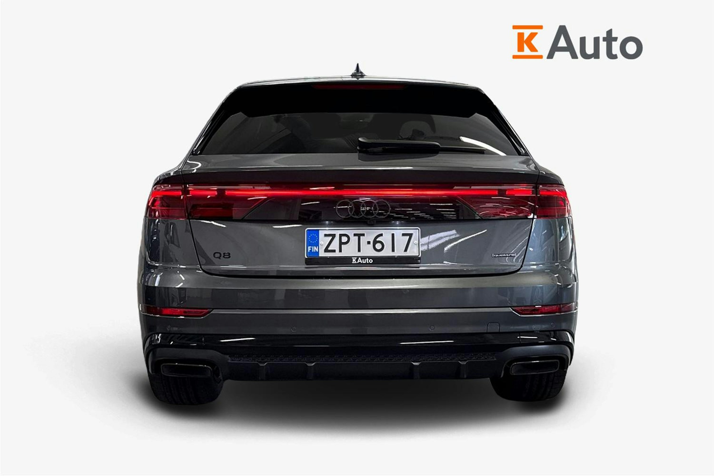met. harmaa Audi Q8 2025 kuva 3.