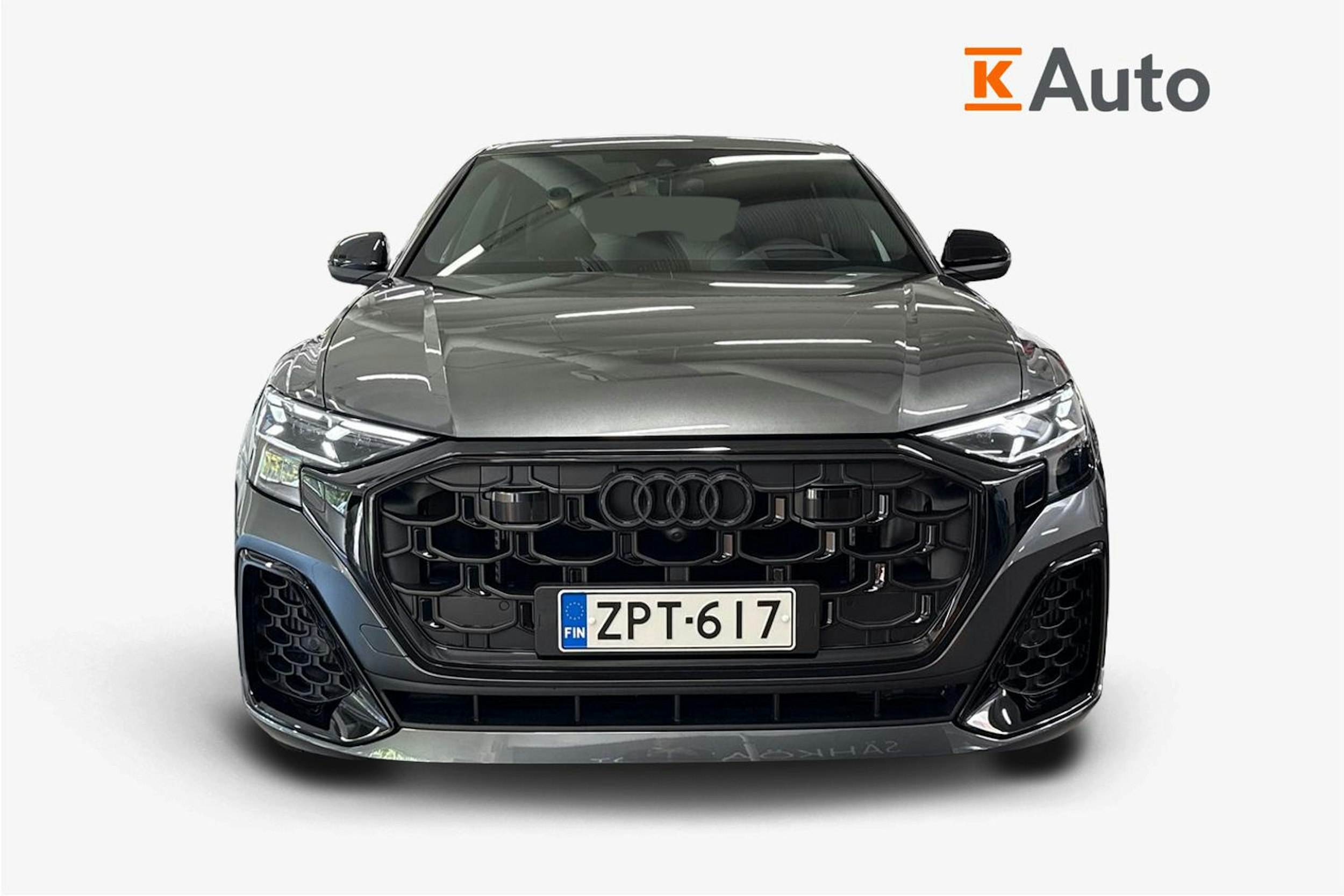 met. harmaa Audi Q8 2025 kuva 4.