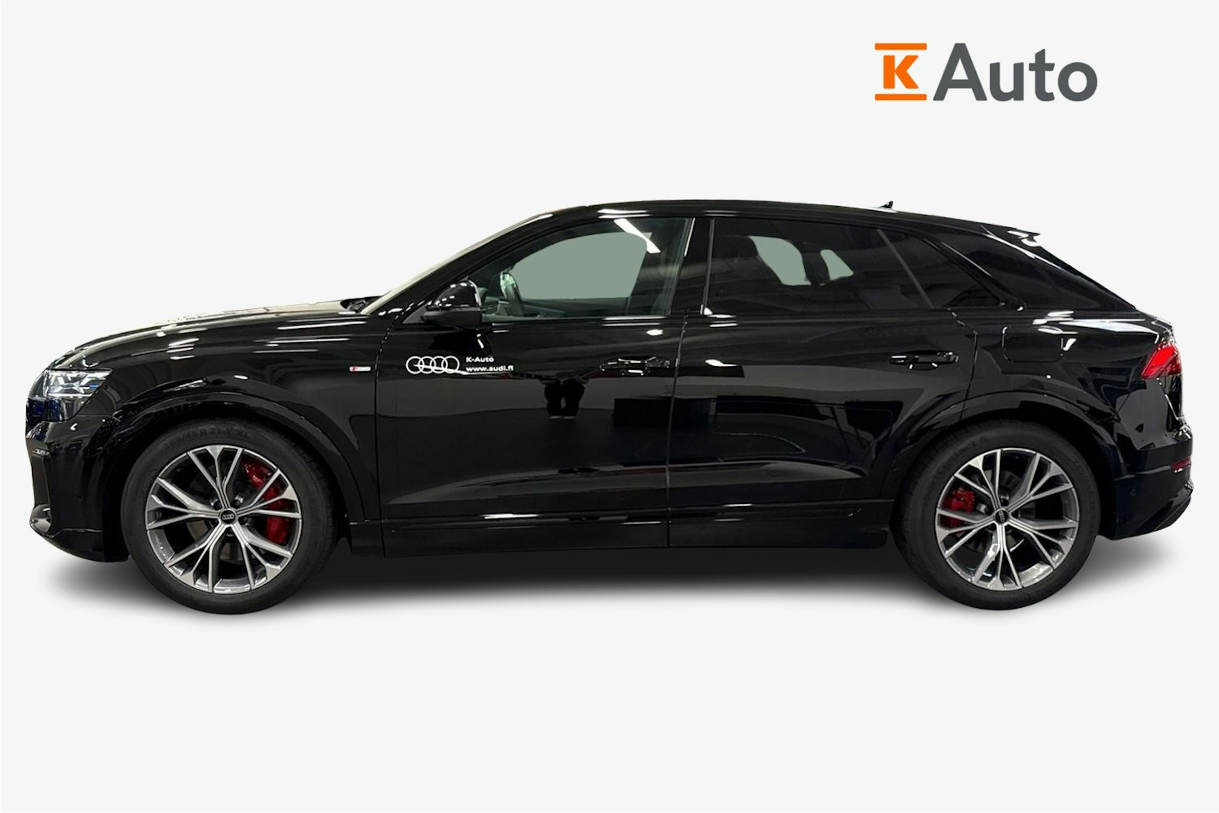 met. musta Audi Q8 2025 kuva 5.