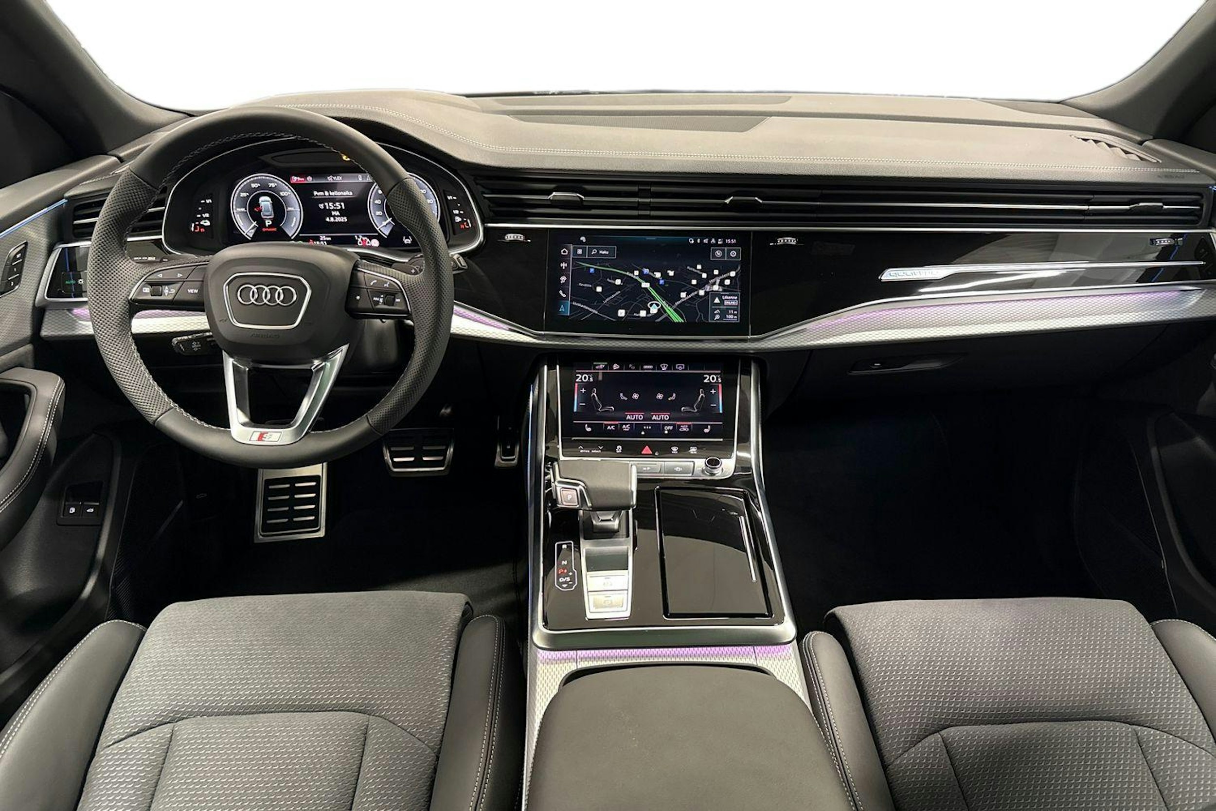 met. musta Audi Q8 2025 kuva 7.