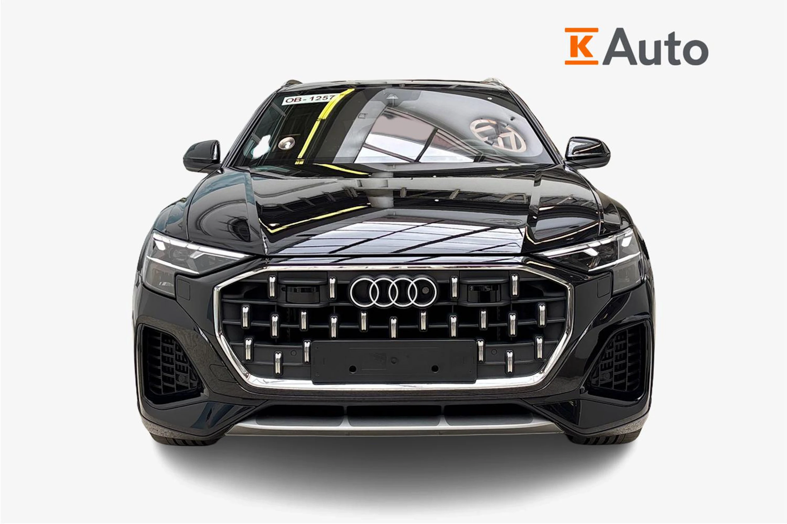 musta Audi Q8 2026 kuva 5.