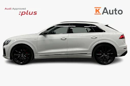 met. valkoinen Audi Q8 2026 kuva 5.