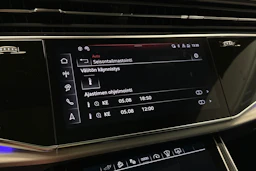 met. valkoinen Audi Q8 2026 kuva 21.